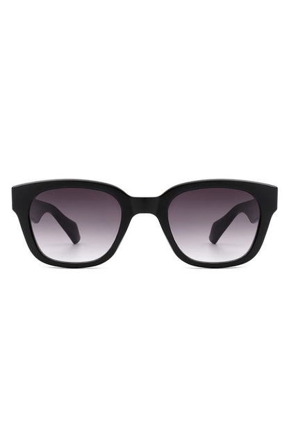 Classic Horn Rimmed Square Fashion Sunglasses