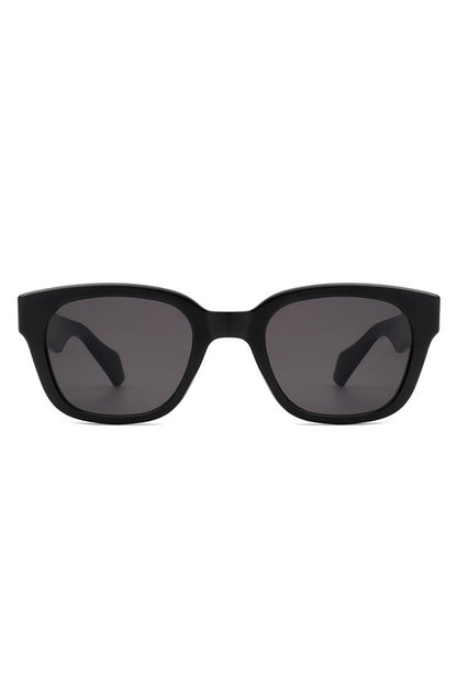 Classic Horn Rimmed Square Fashion Sunglasses