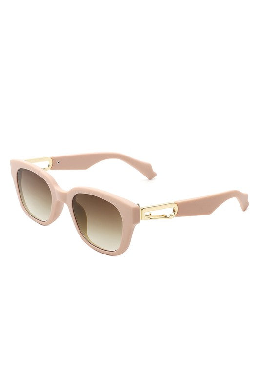 Classic Horn Rimmed Square Fashion Sunglasses