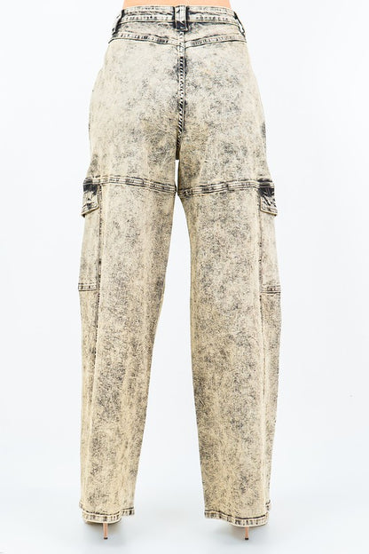 PLUS SIZE ACID WASH MULTI POCKET JEANS-TAN WASH