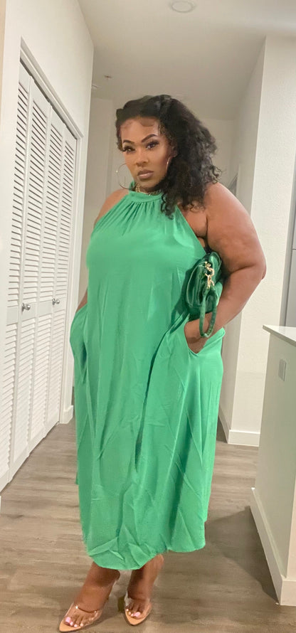 GREEN PLUS SIZE SLEEVELESS HALTER NECK POCKETS TUNIC MIDI DRESS