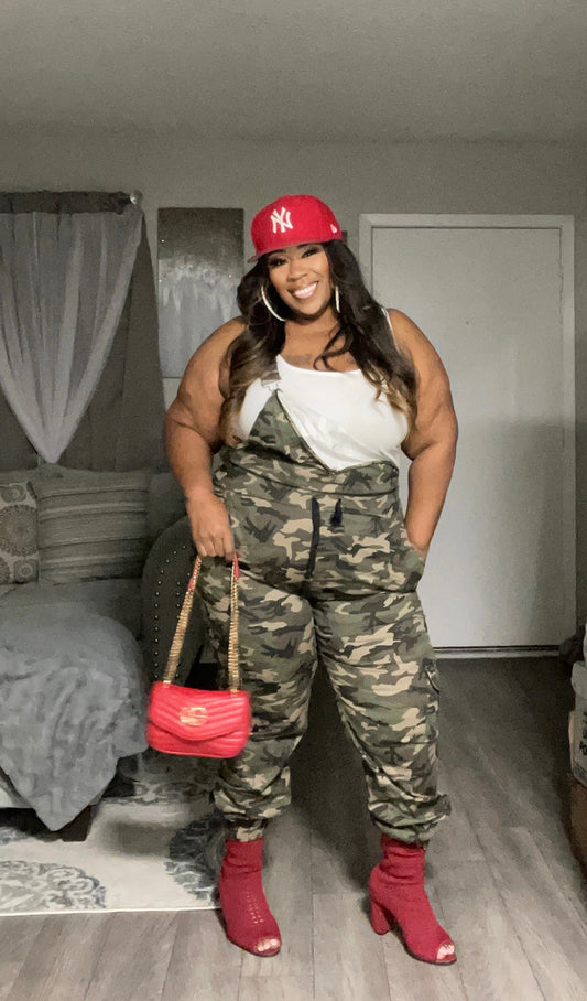 PLUS SIZE CAMO OVERALL JUMPSUIT
