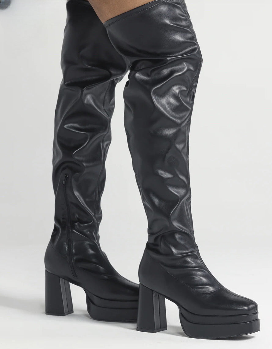 CHUNKY PLATFORM HEEL KNEE HIGH BOOTS