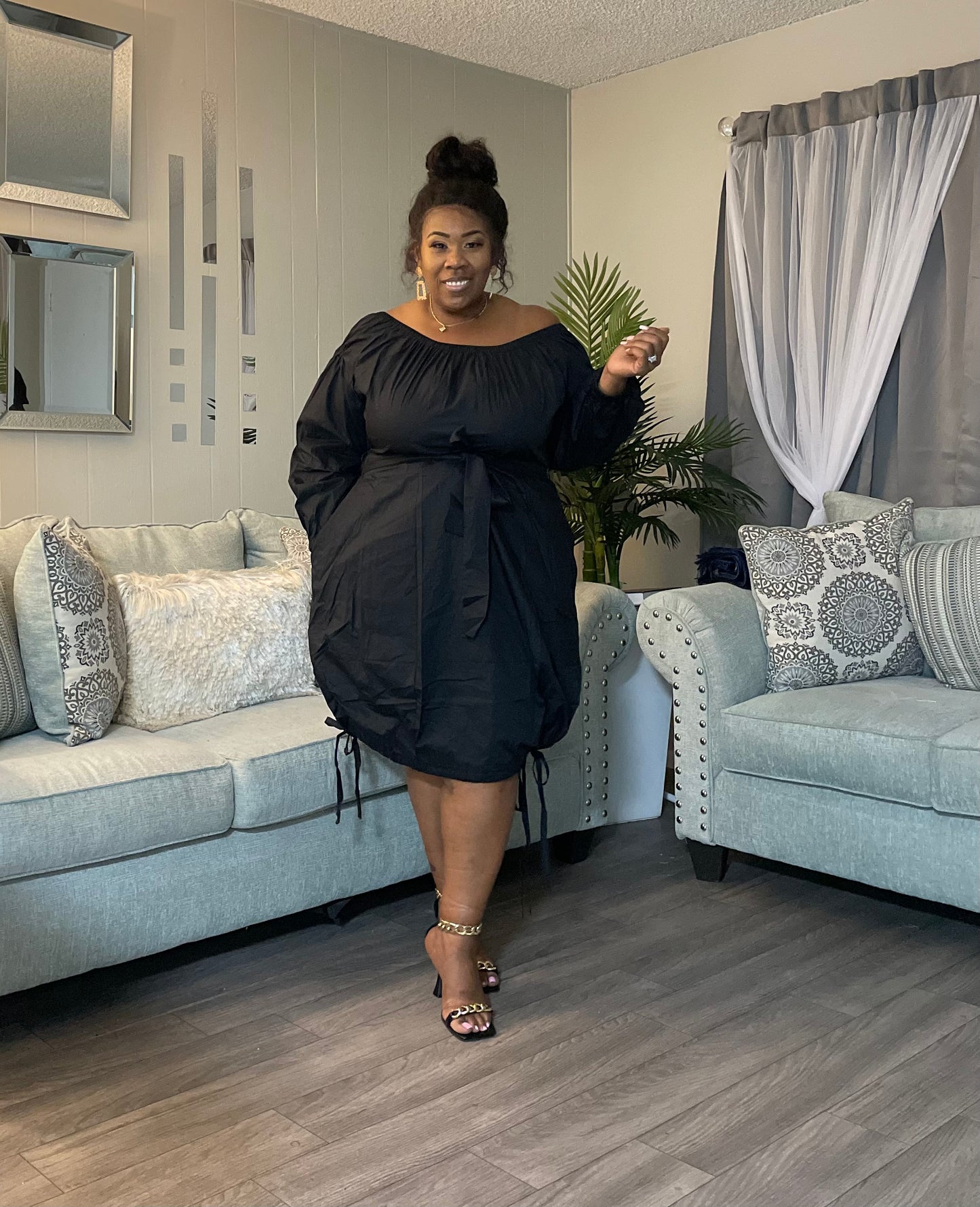 PLUS SIZE LONG SLEEVES OFF SHOULDER SIDE RUCHED DRESS-BLACK